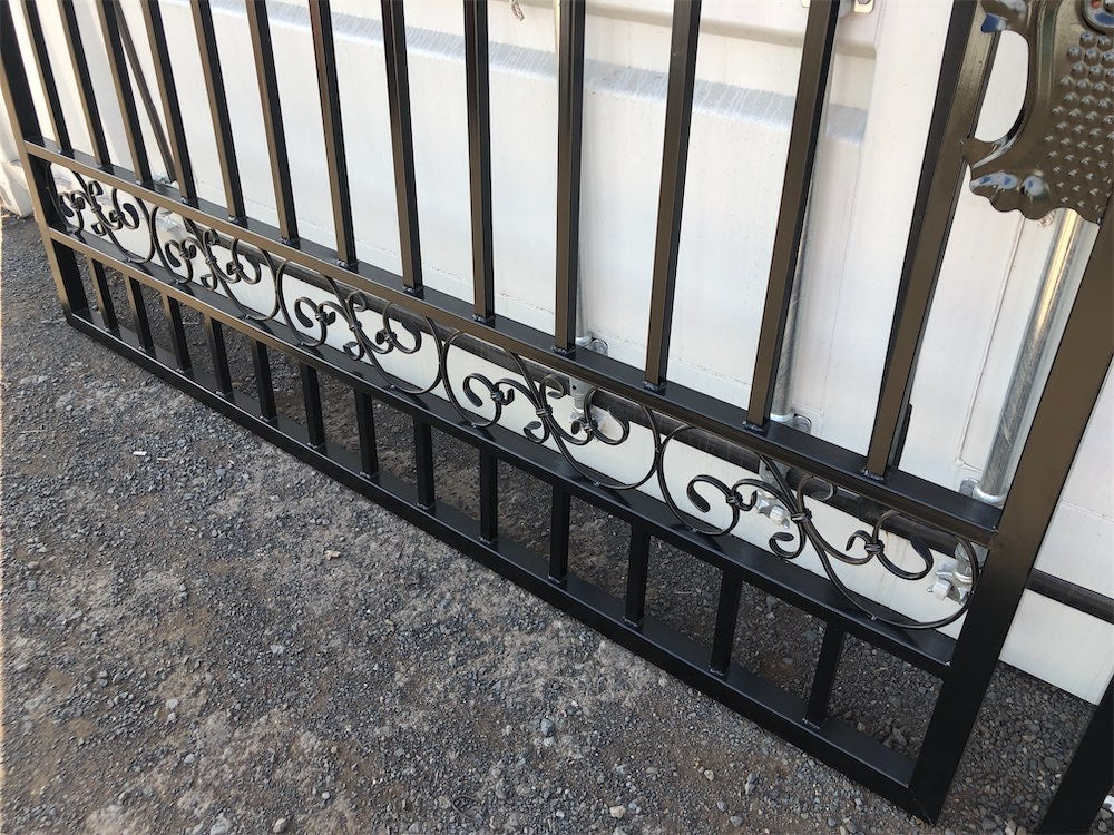 Iron Gate 20' - No Decor