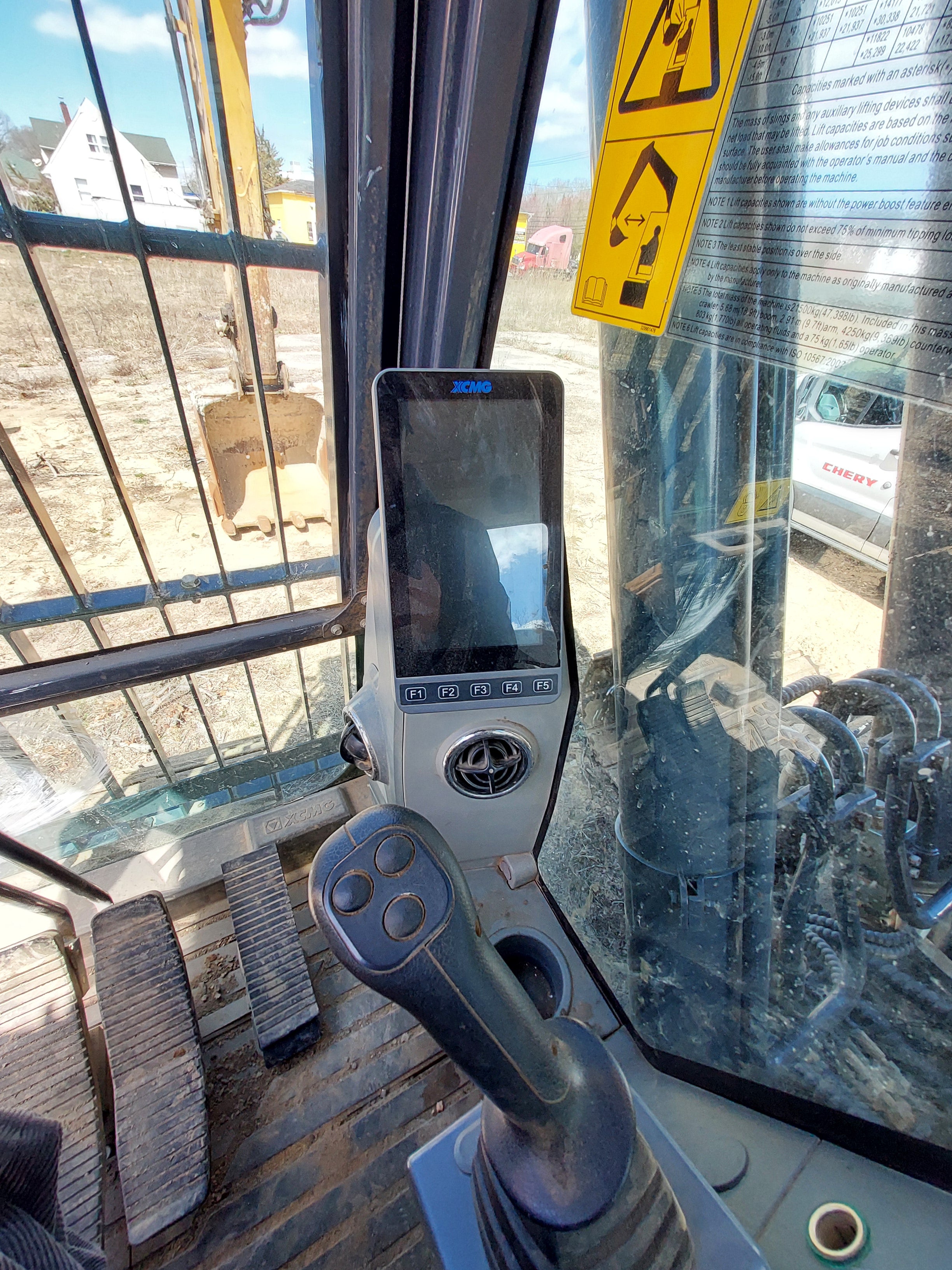 Used 2019 XuGong Excavator XCMG210U