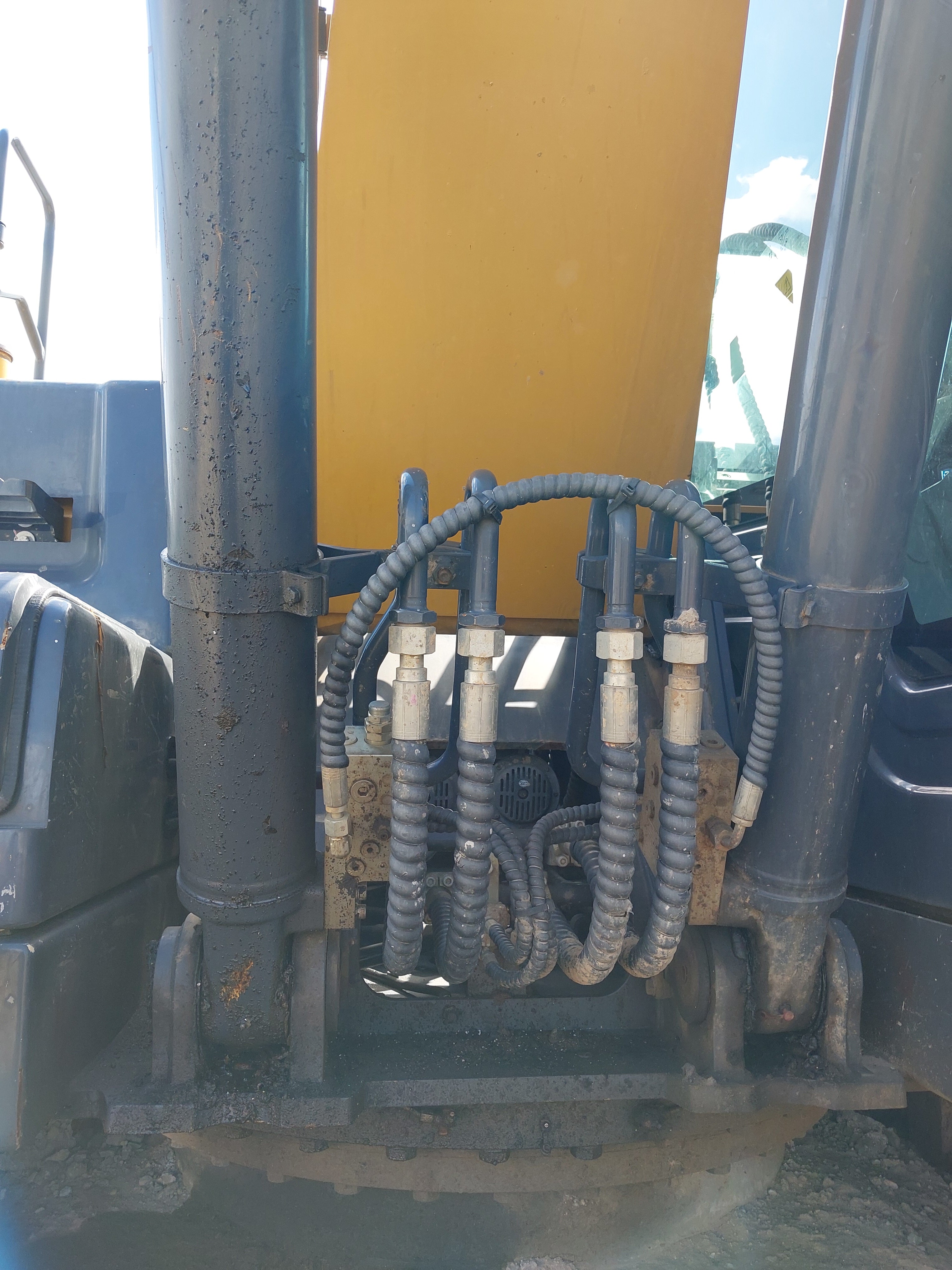Used 2019 XuGong Excavator XCMG210U