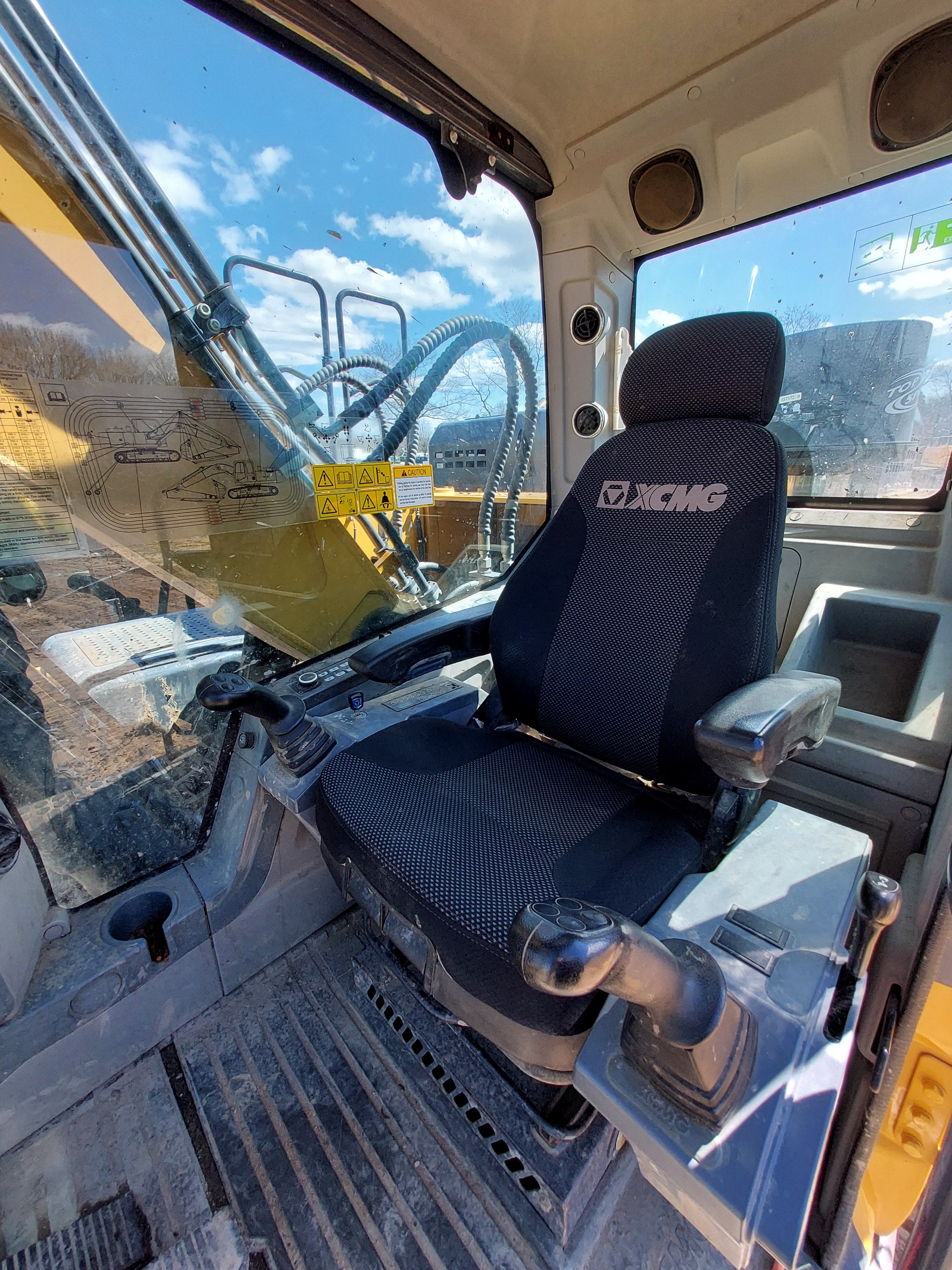 Used 2019 XuGong Excavator XCMG210U