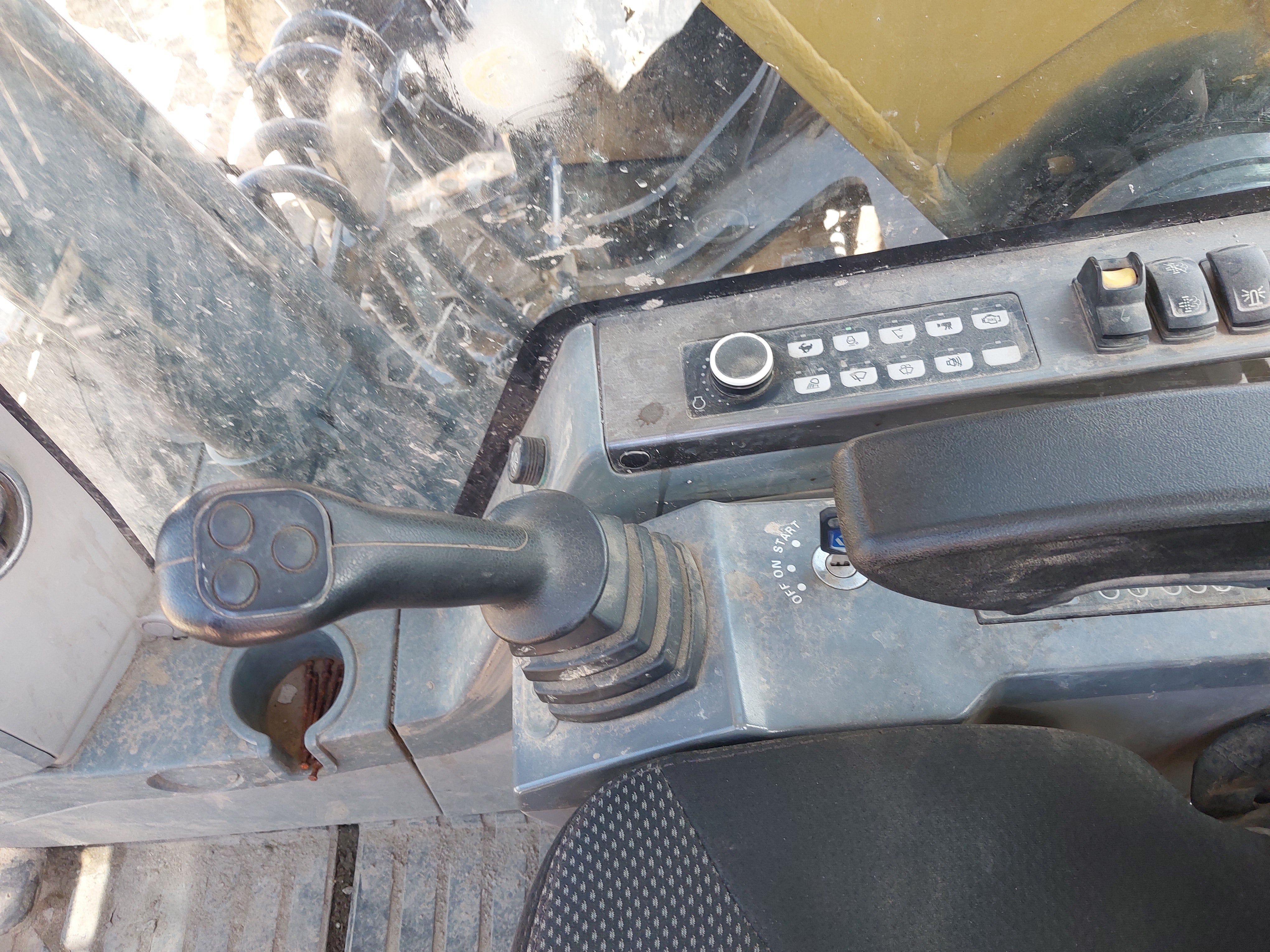 Used 2019 XuGong Excavator XCMG210U