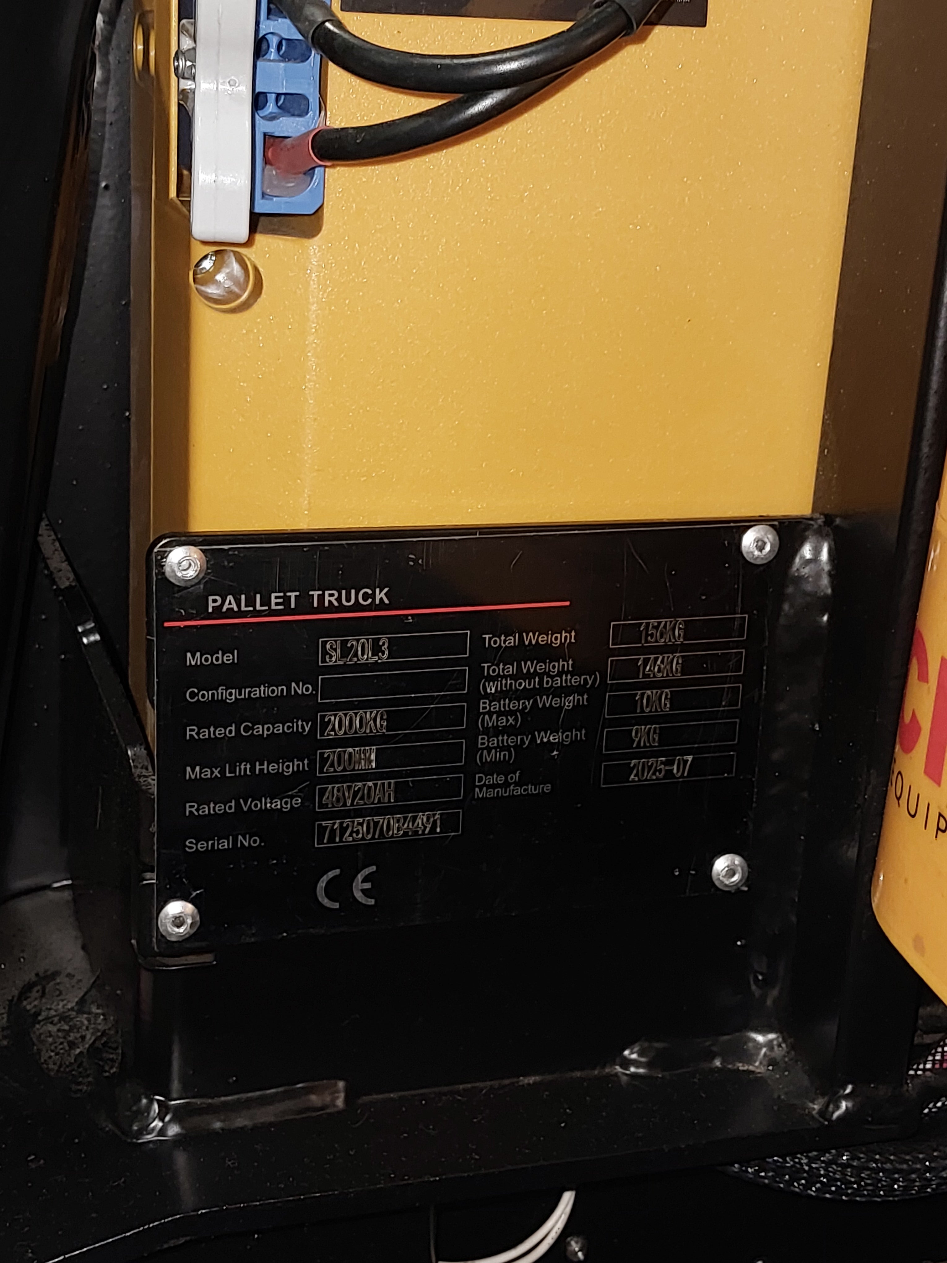 Unused Chery Electric Jack 4400 lbs (MSRP: $2,000)