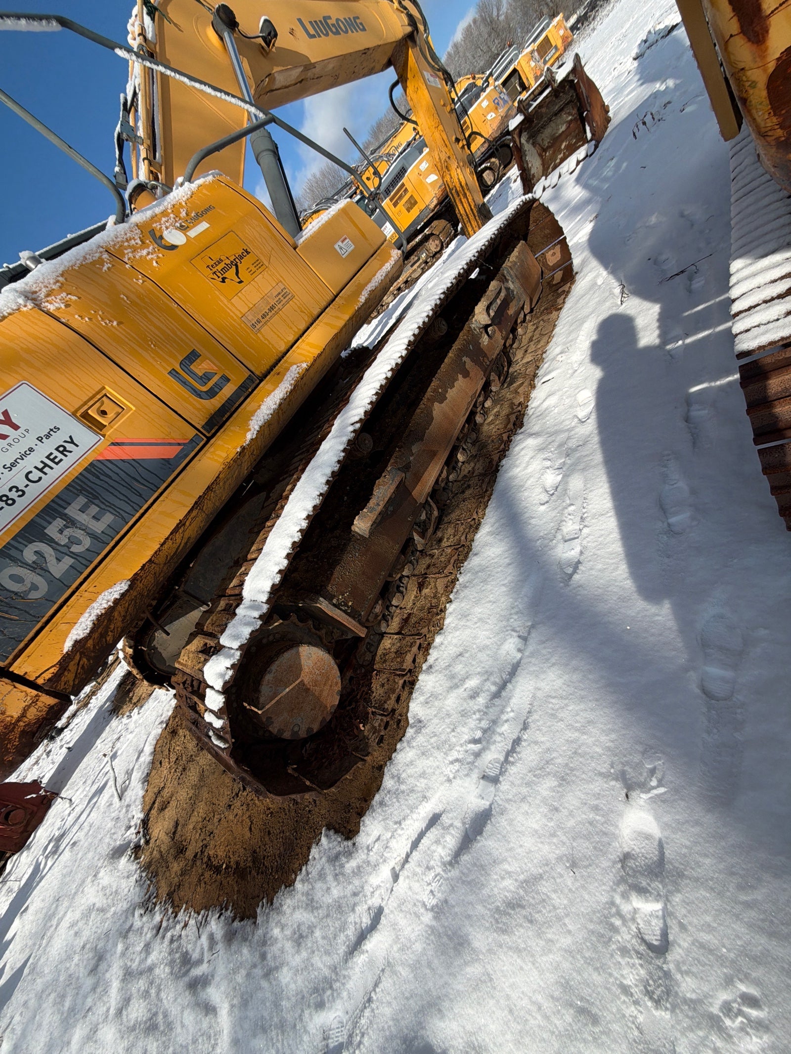 Used LiuGong Excavator CLG925E