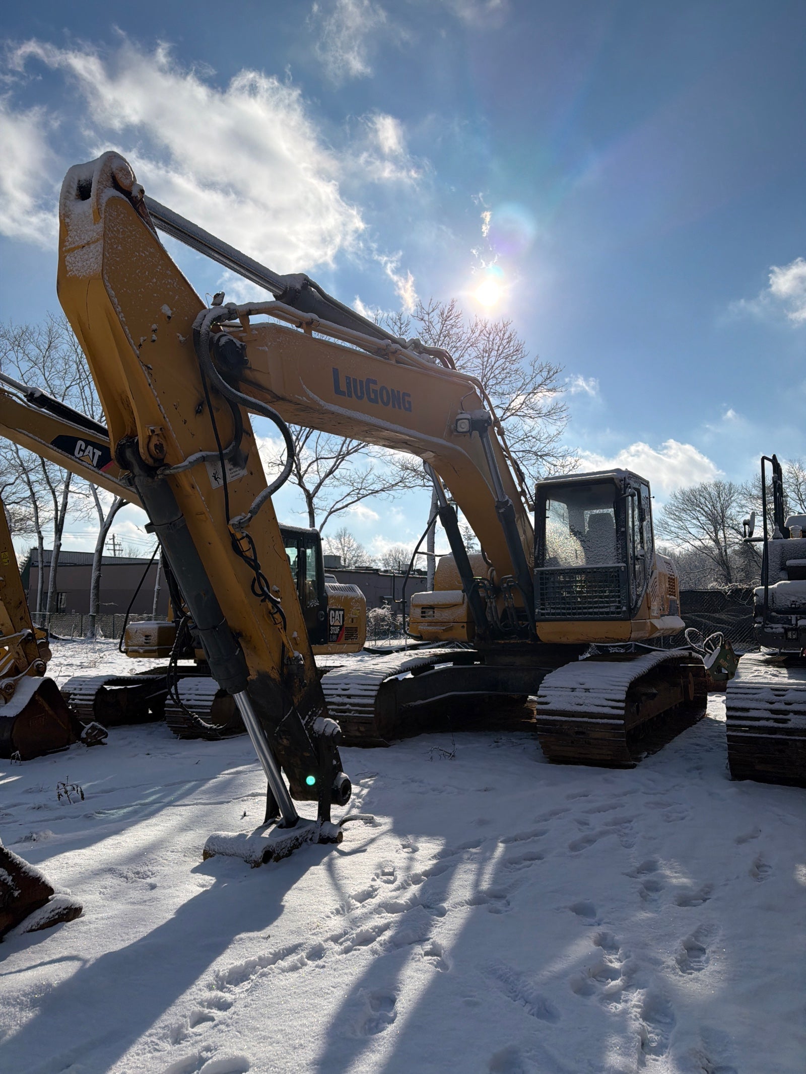 Used LiuGong Excavator CLG925E