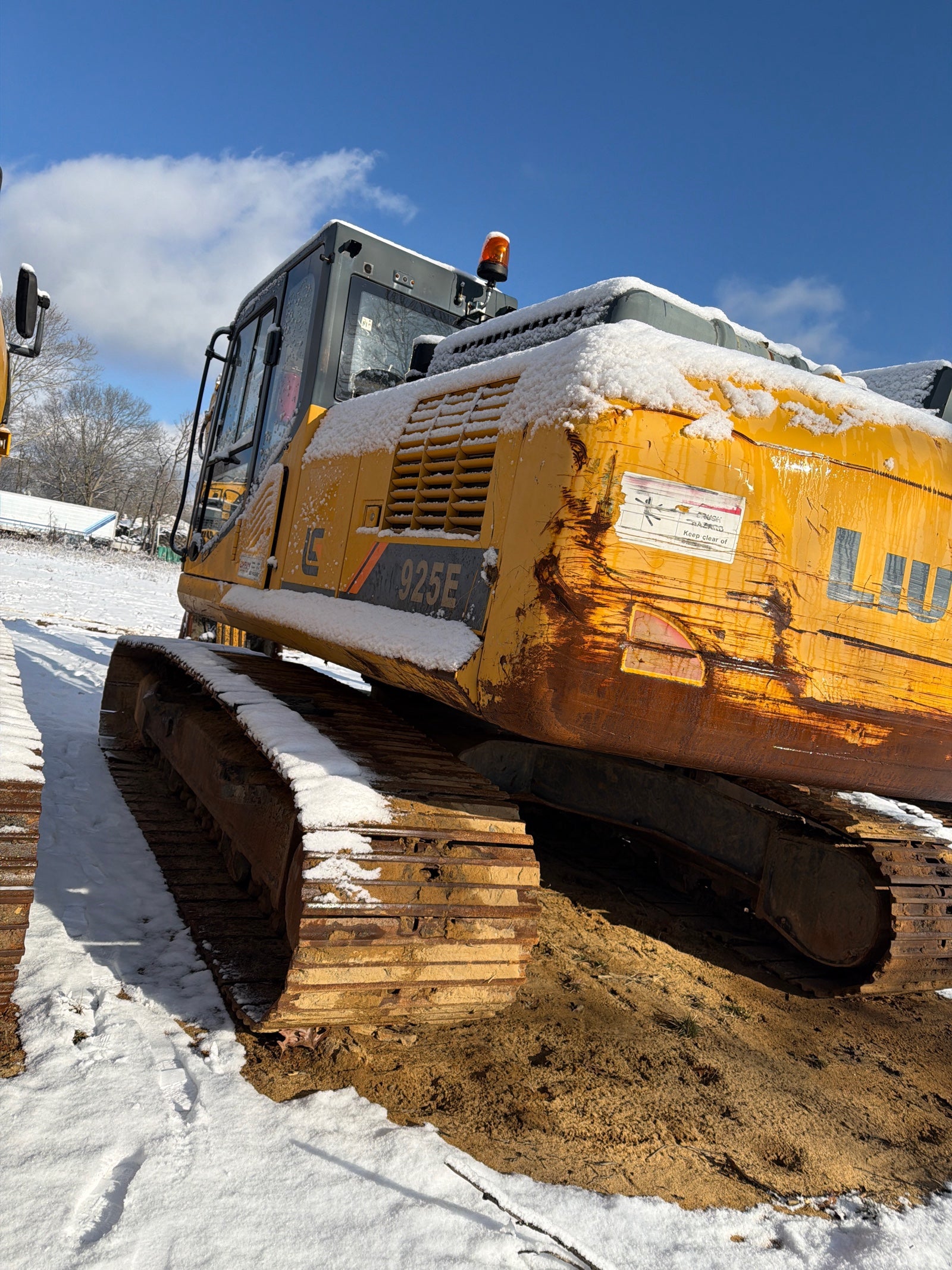 Used LiuGong Excavator CLG925E