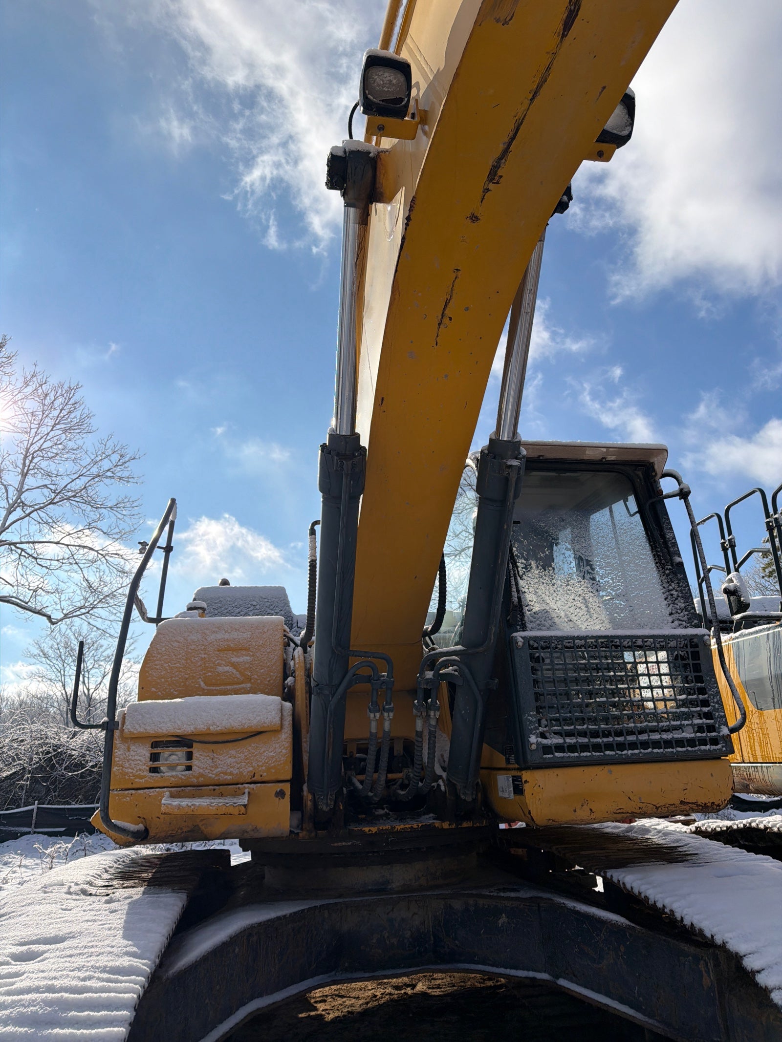 Used LiuGong Excavator CLG925E