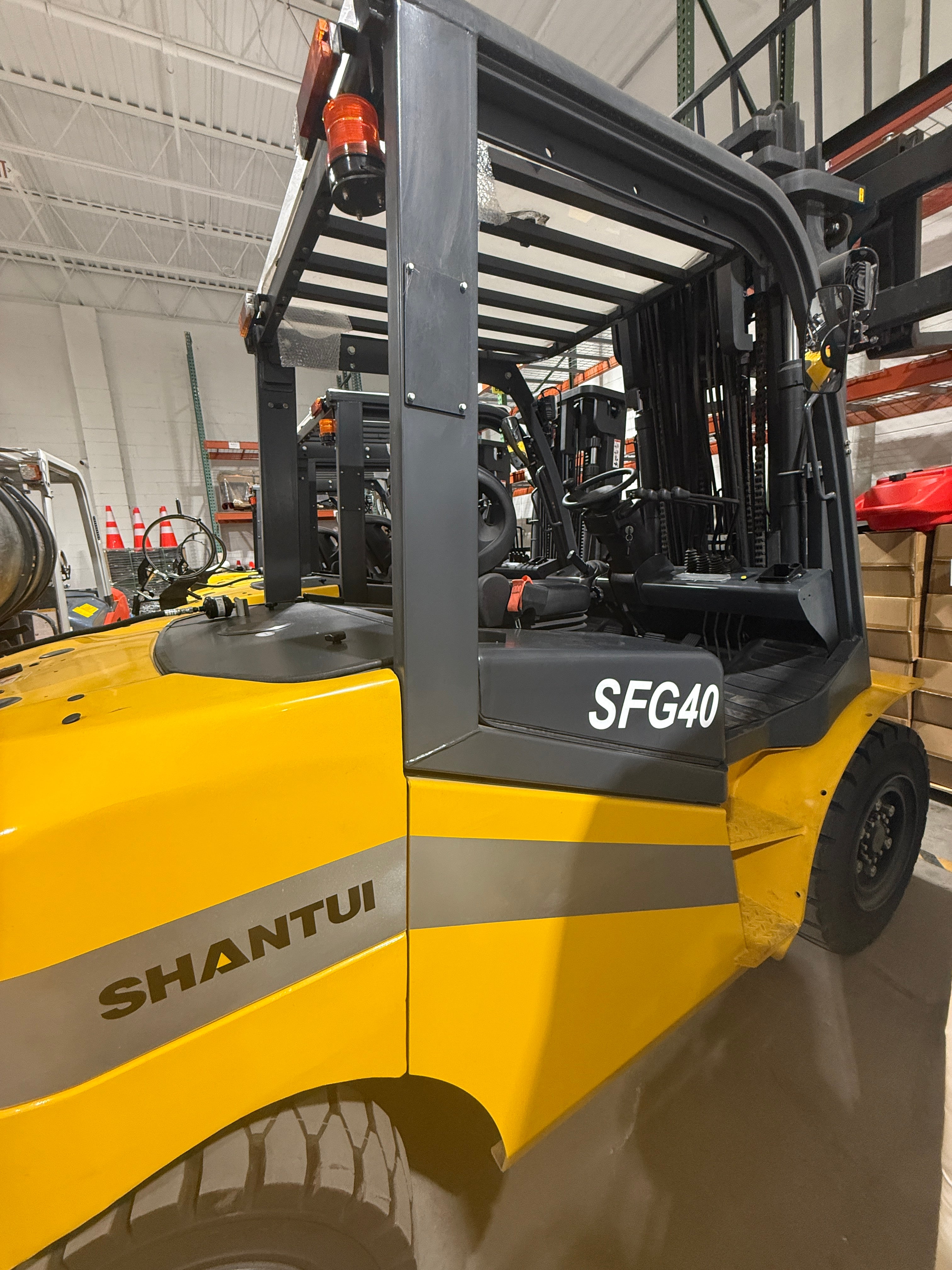Unused Forklift Shantui SFG40
