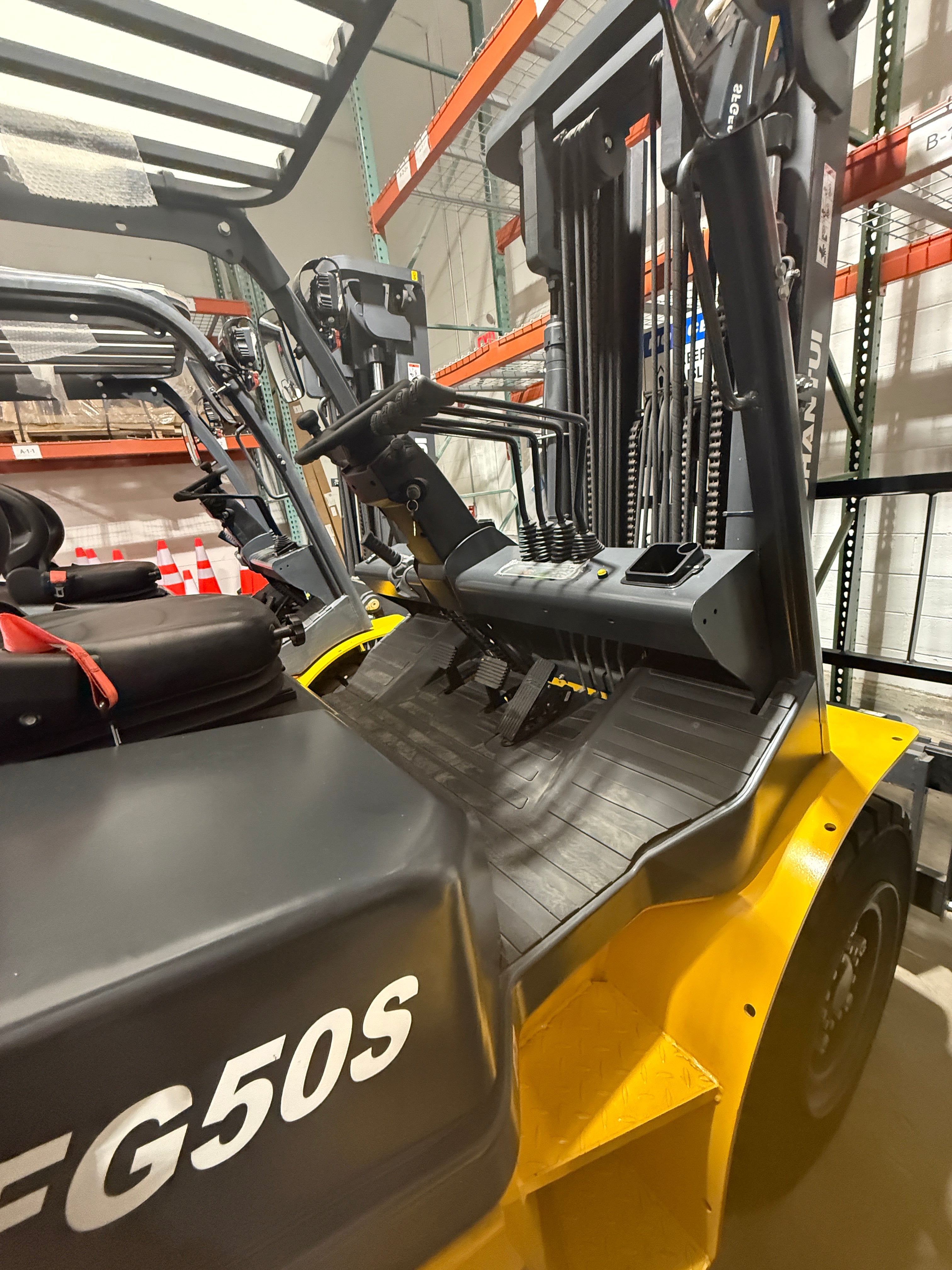 Unused  Forklift Shantui SFG50S