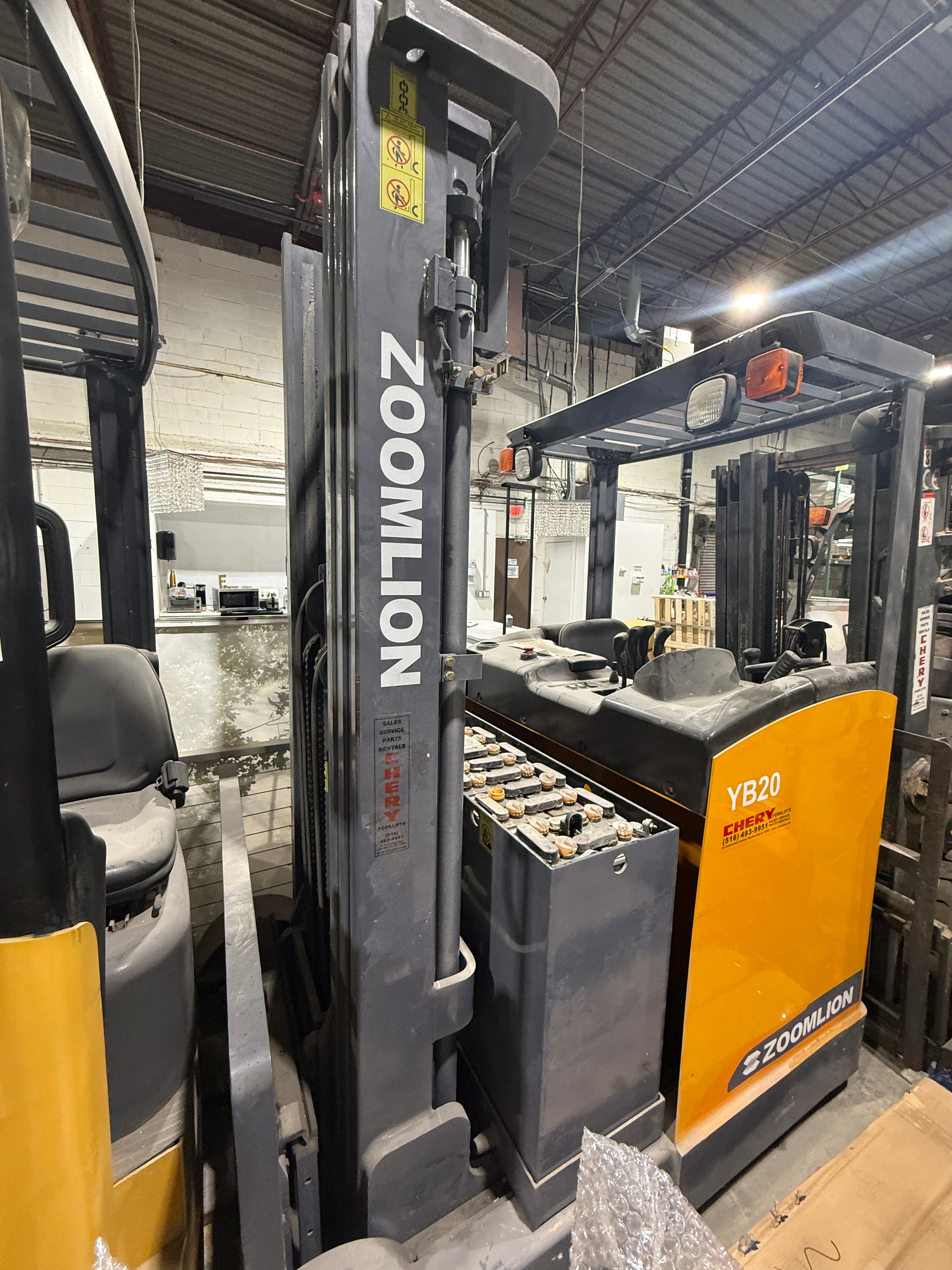 Used Order Picker  Zoomlion YB20