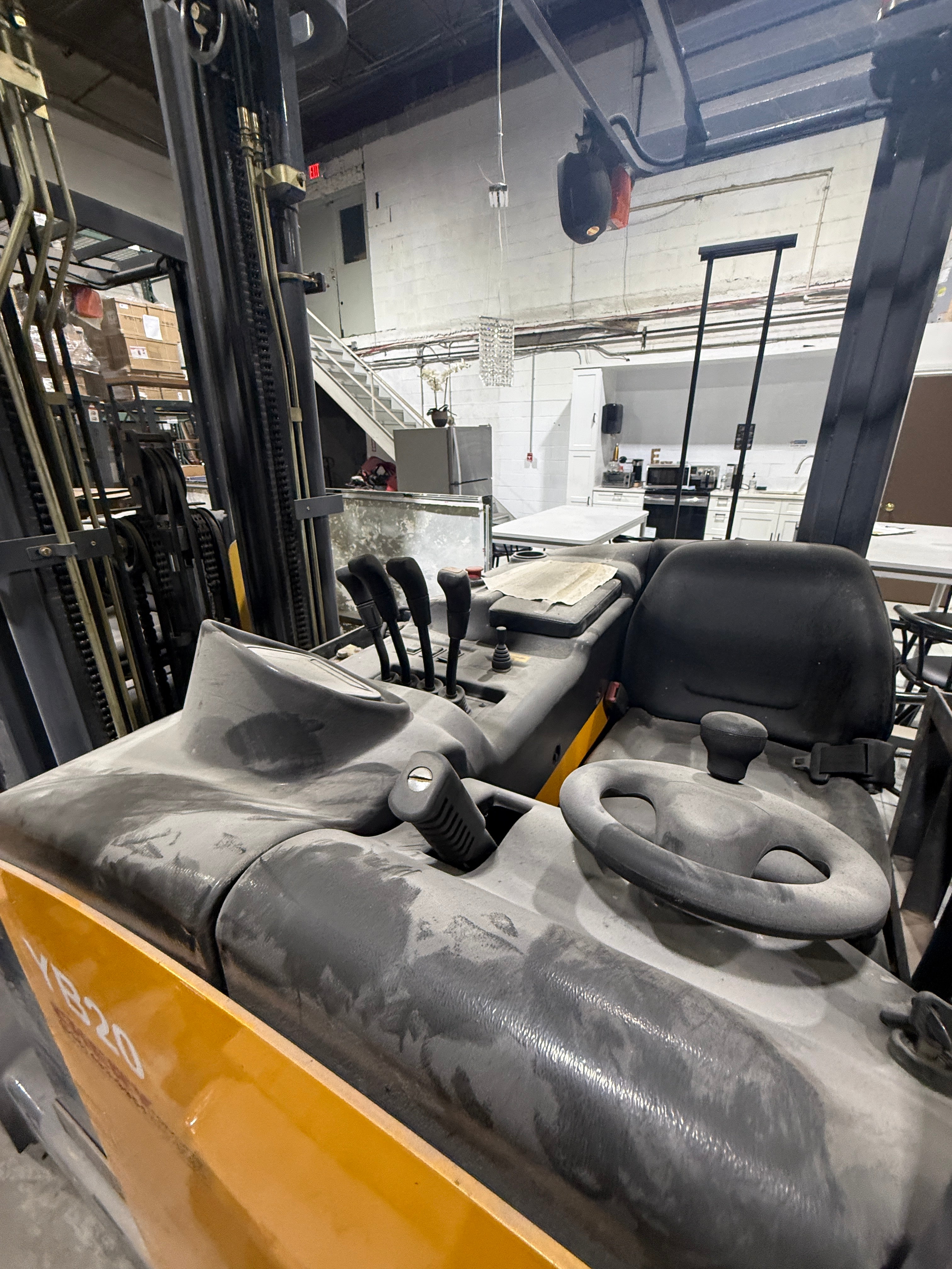 Used Order Picker  Zoomlion YB20