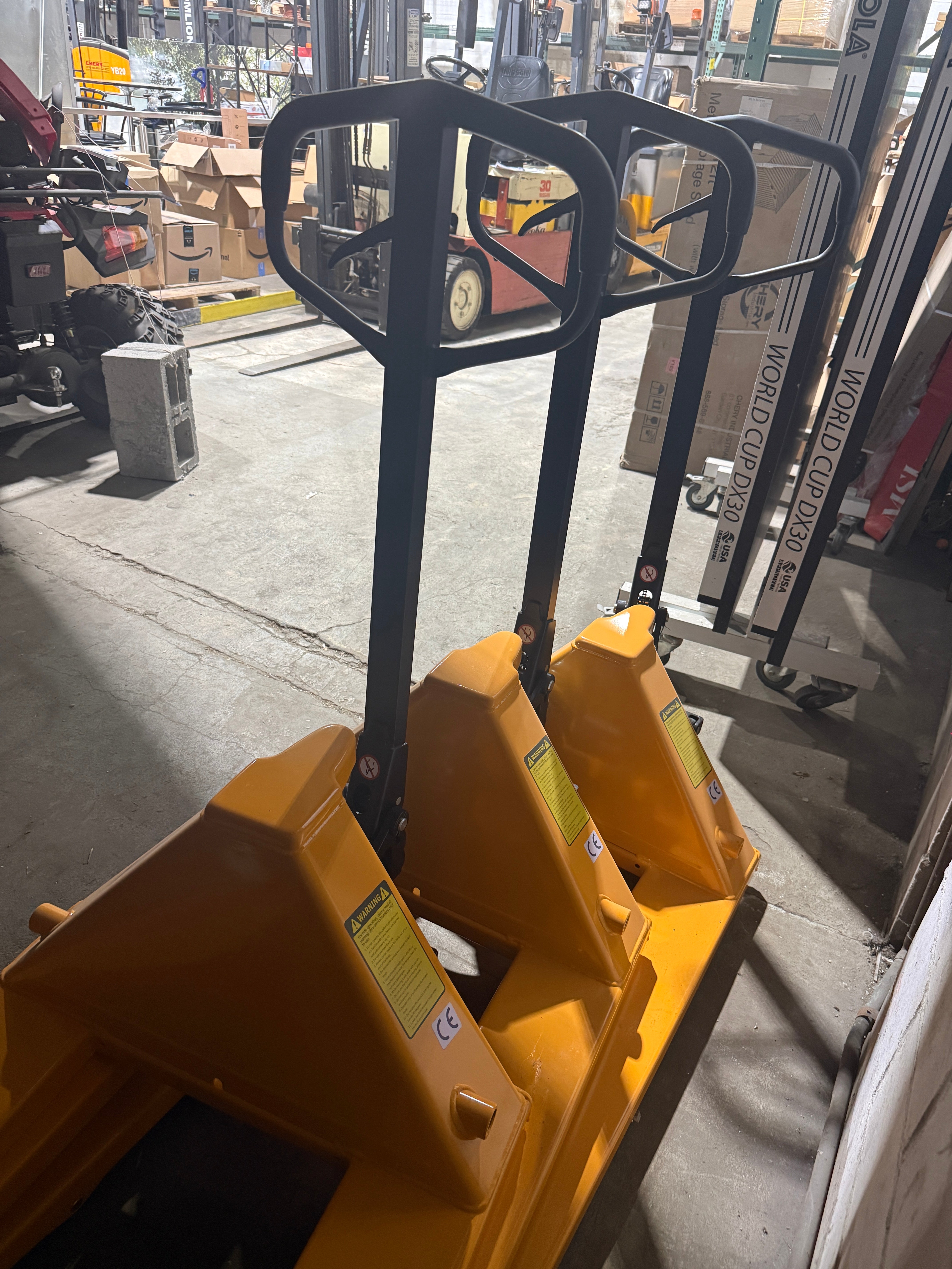 Unused Manual Jack Chery