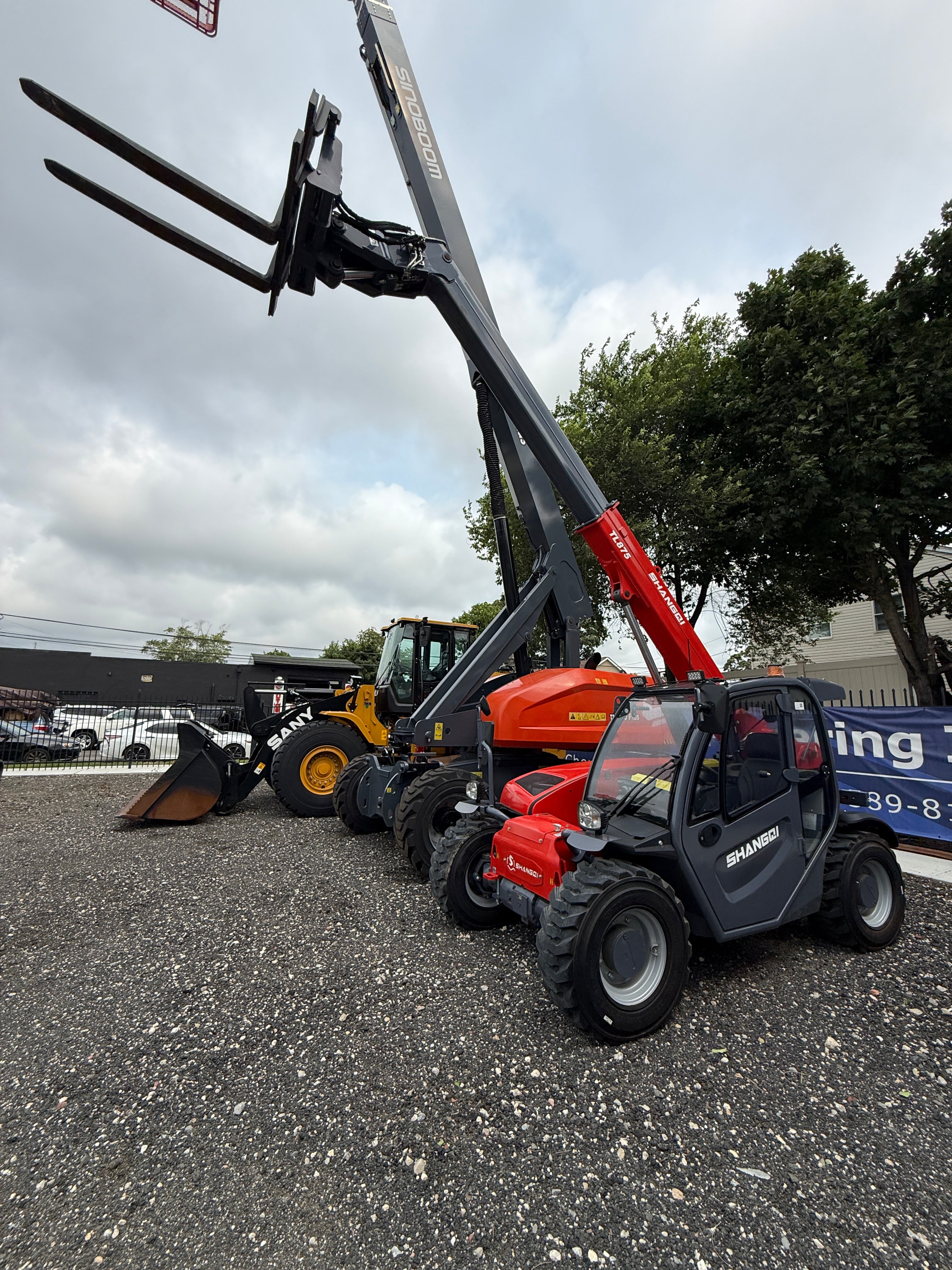 Unused Telehandler Shangqi TL 875