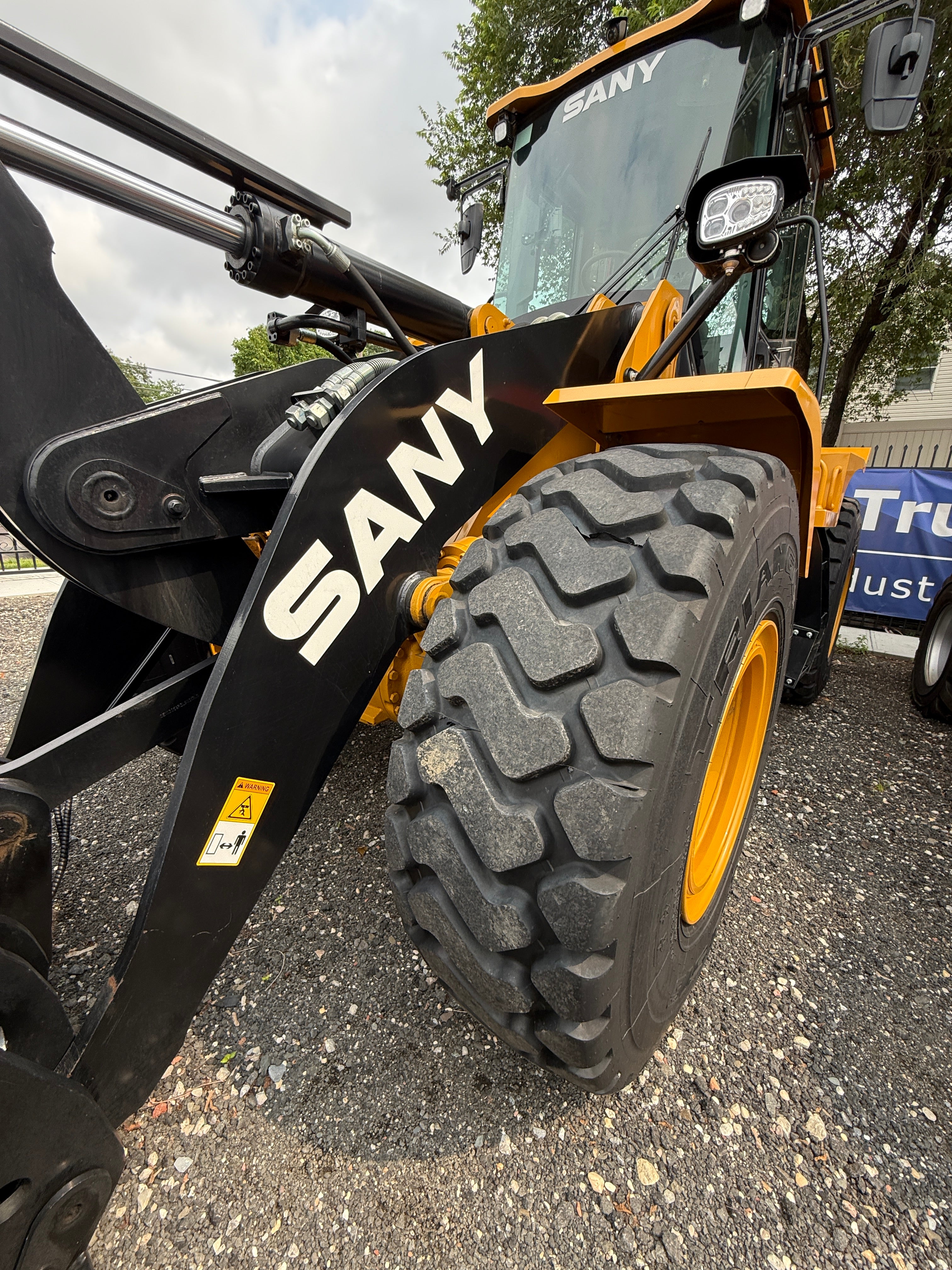 Unused  Wheel Loade Sany SW305K