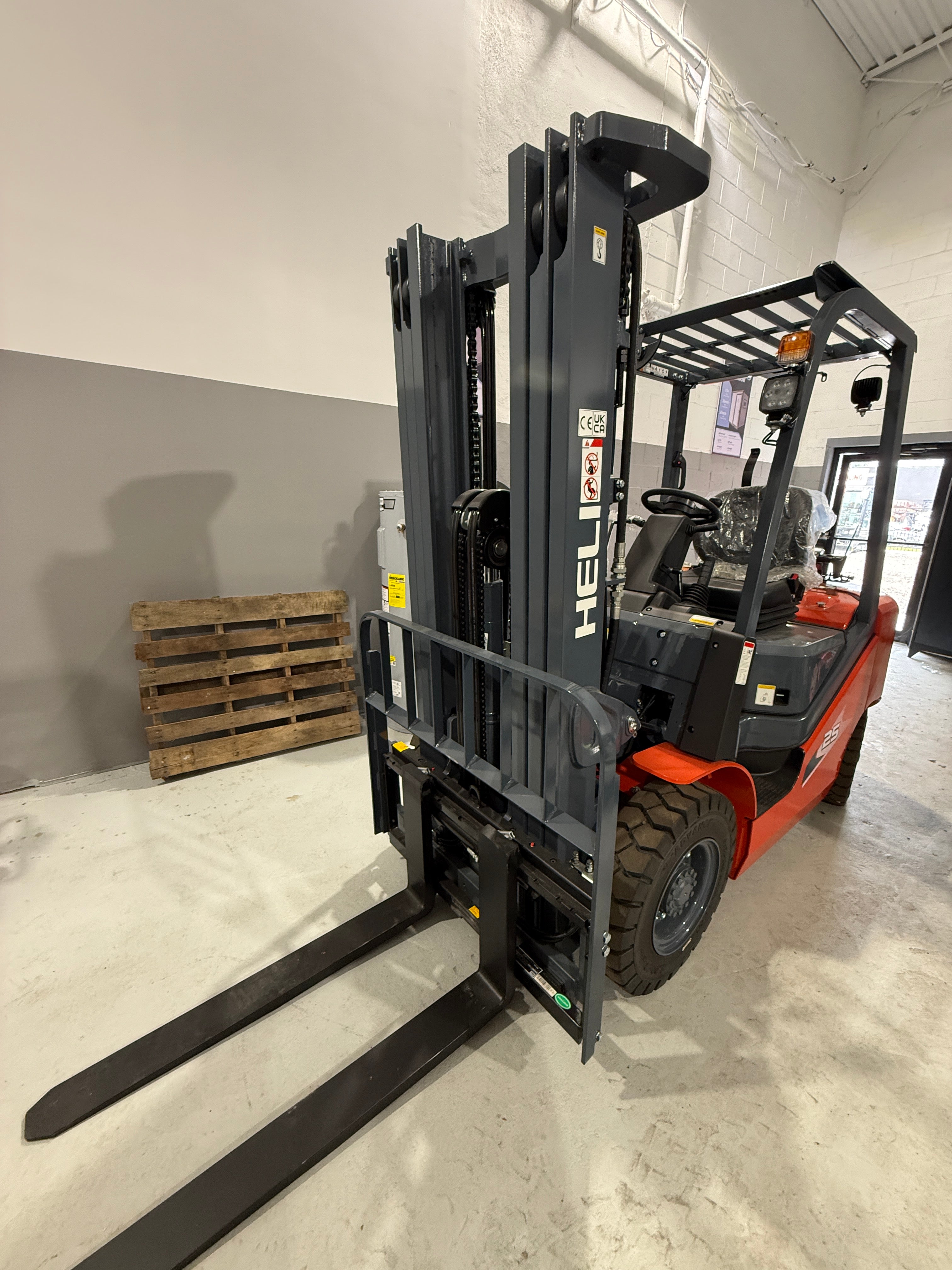 Unused Forklift Heli CPYD25-RC5H