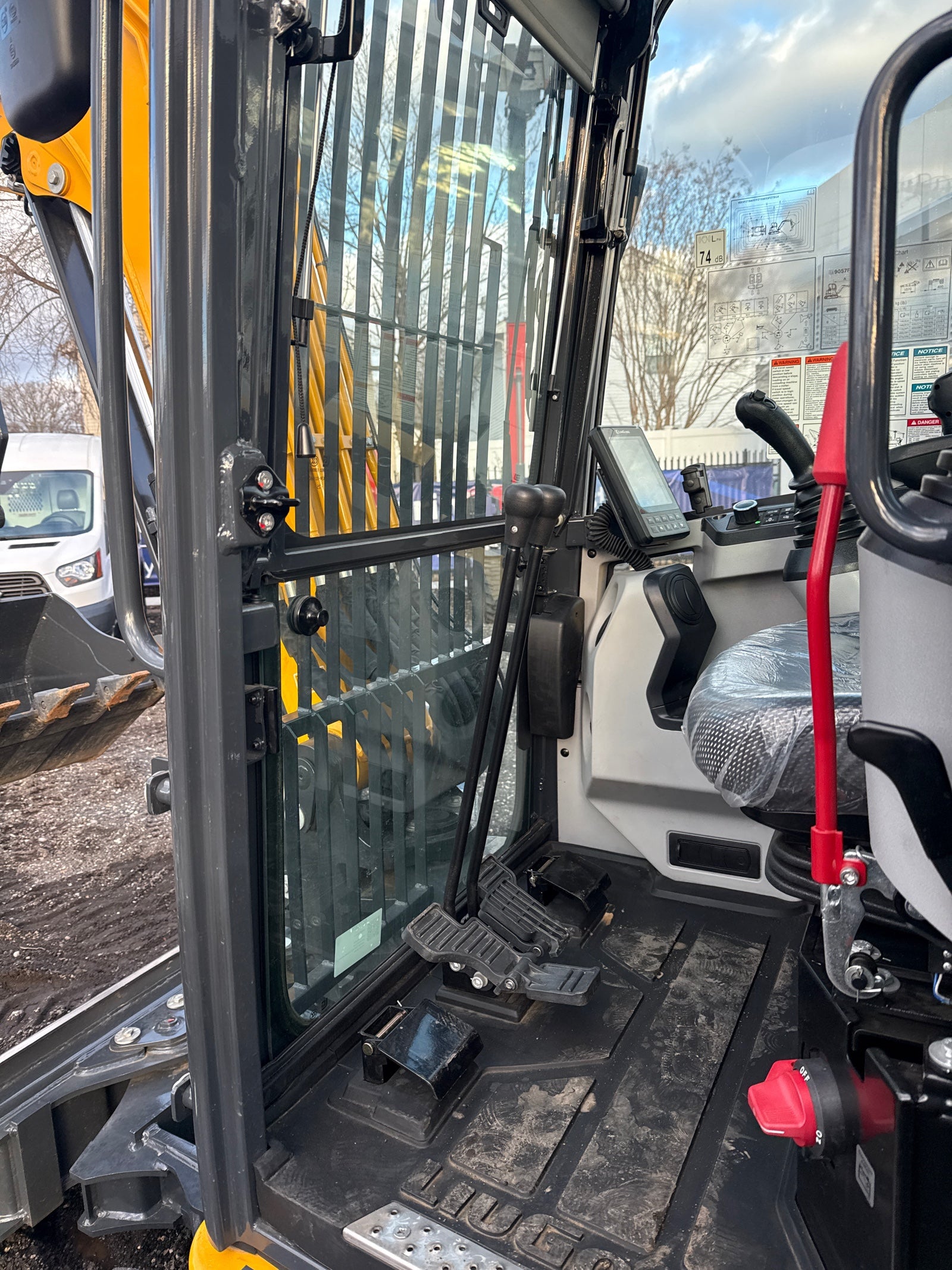 Unused 2020 LiuGong 9057FZTS Excavator (Cab)