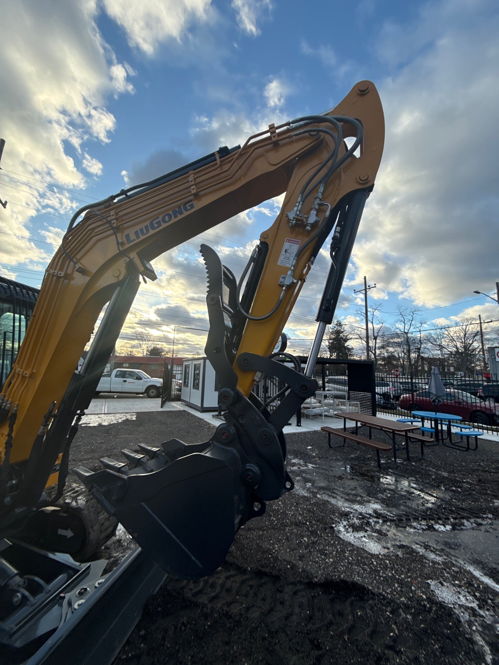 Unused 2020 LiuGong 9057FZTS Excavator (Cab)