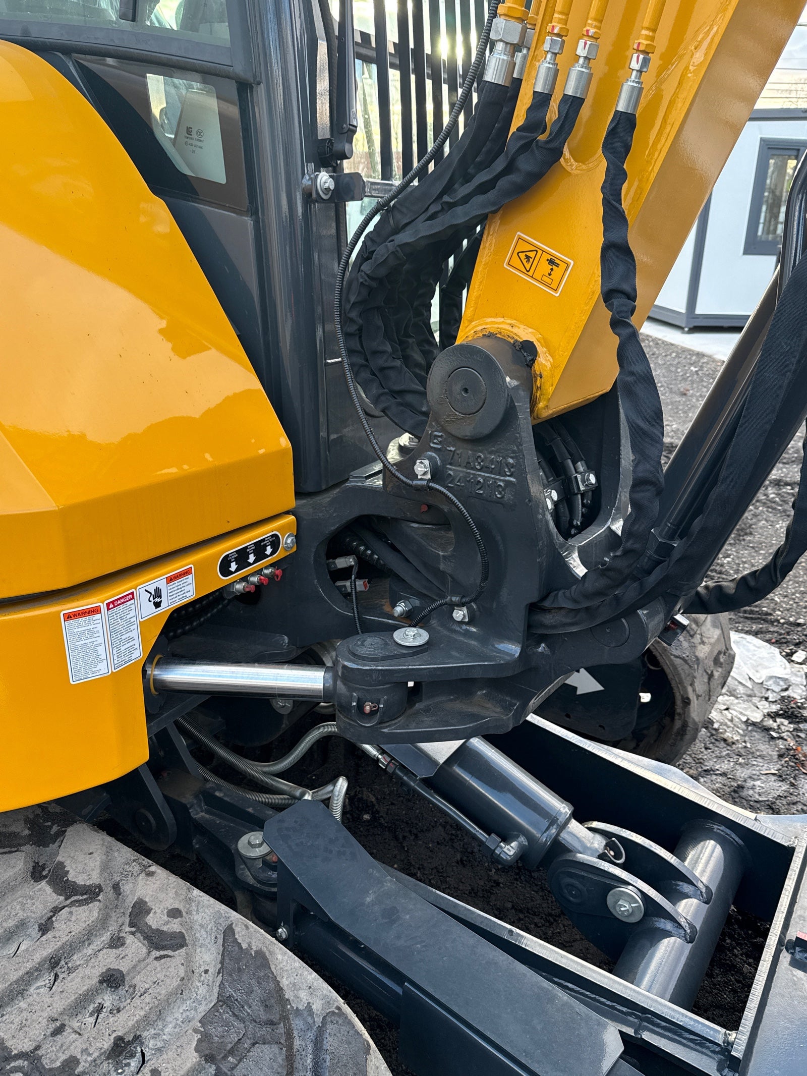 Unused 2020 LiuGong 9057FZTS Excavator (Cab)