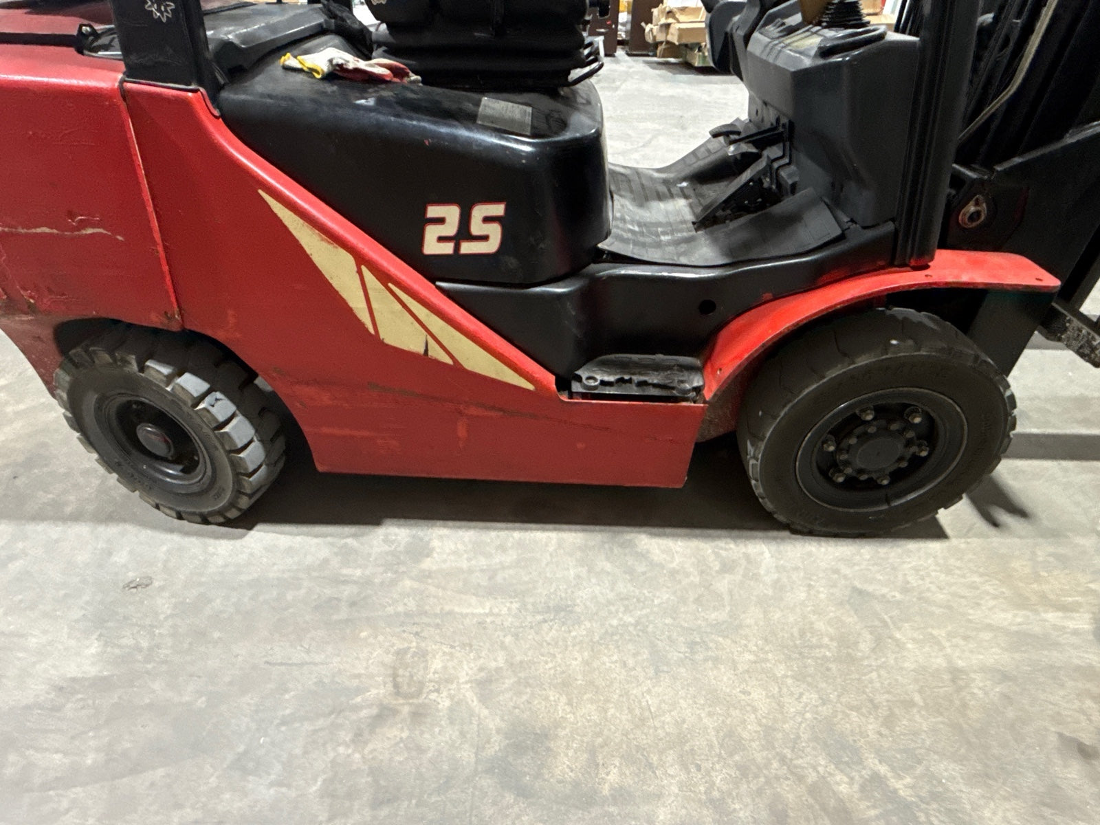 Used Hangcha 5,000 lb Diesel Forklift CPYD25, 2-Stage Mast – 6,500+ Operating Hours