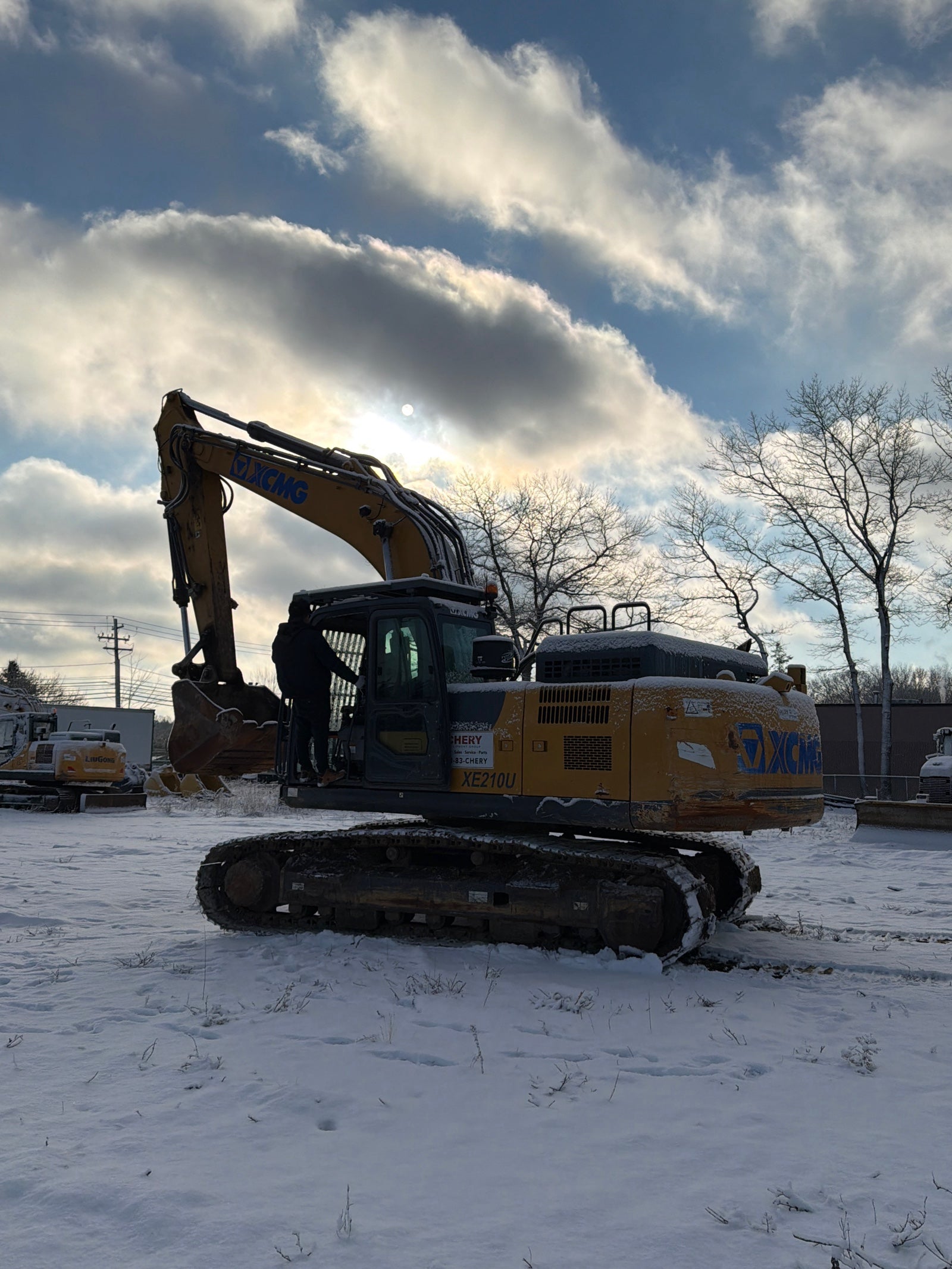 Used 2019 XuGong Excavator XCMG210U