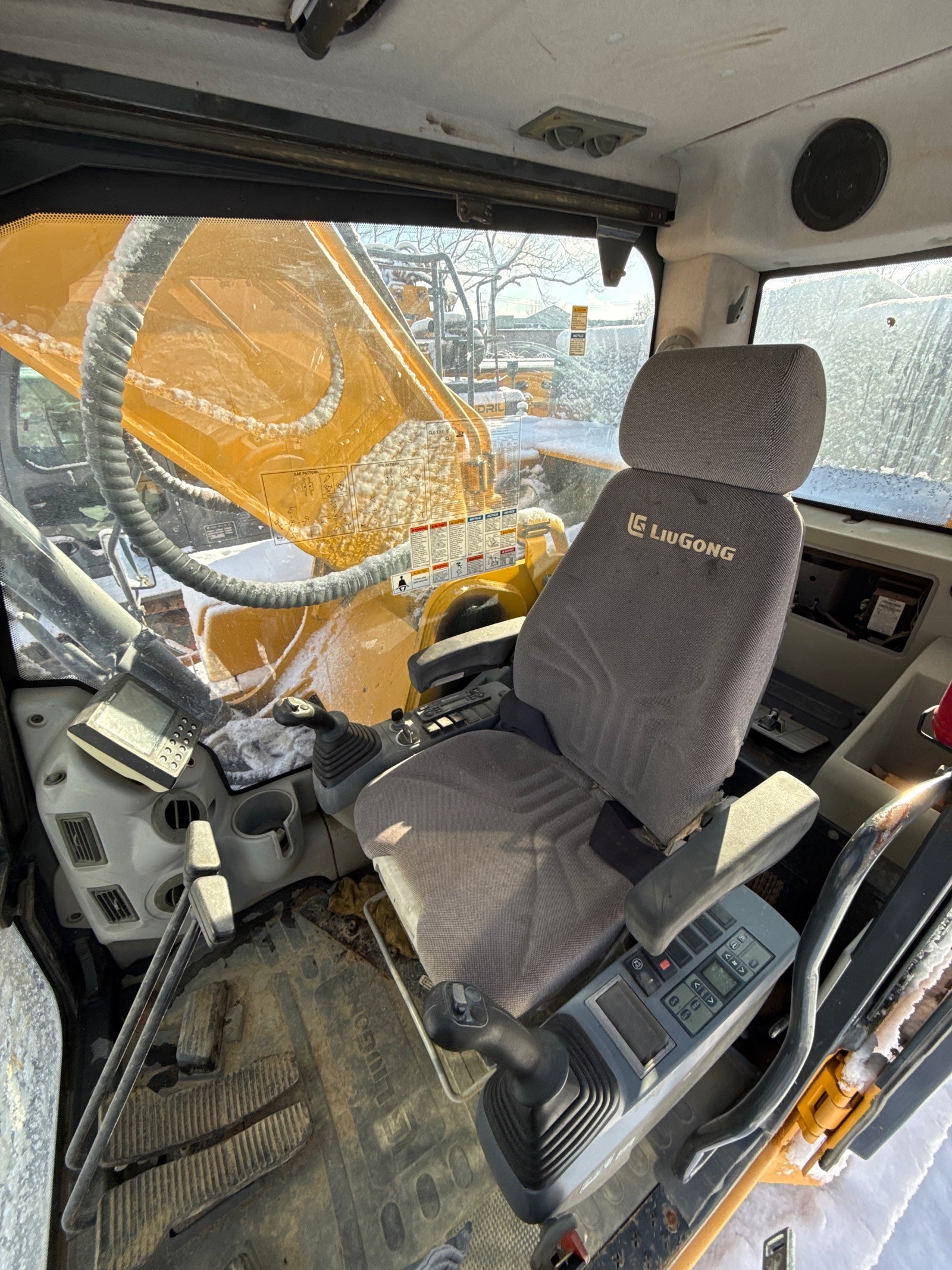 Used 2020 LiuGong Excavator  CLG936E