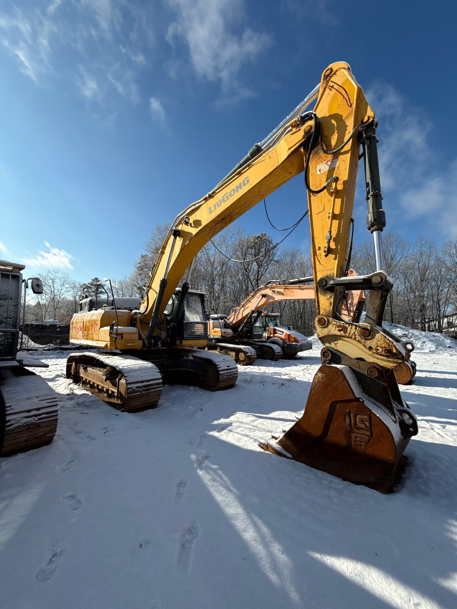 Used 2020 LiuGong Excavator  CLG936E
