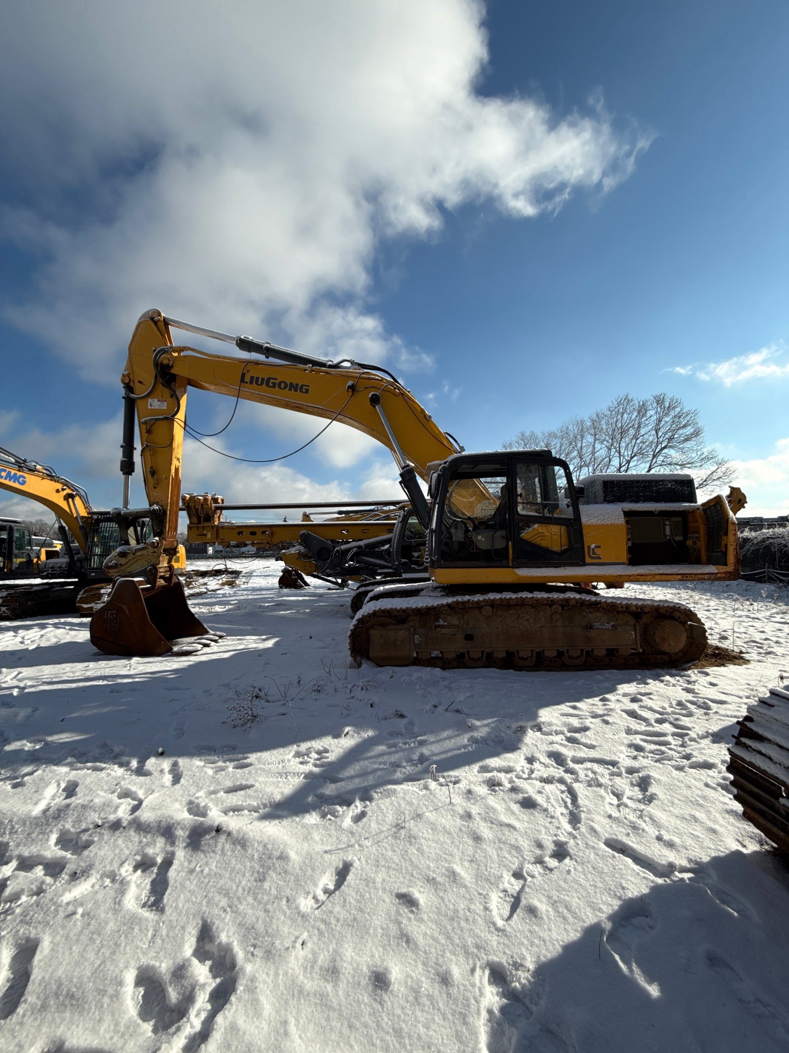 Used 2020 LiuGong Excavator  CLG936E