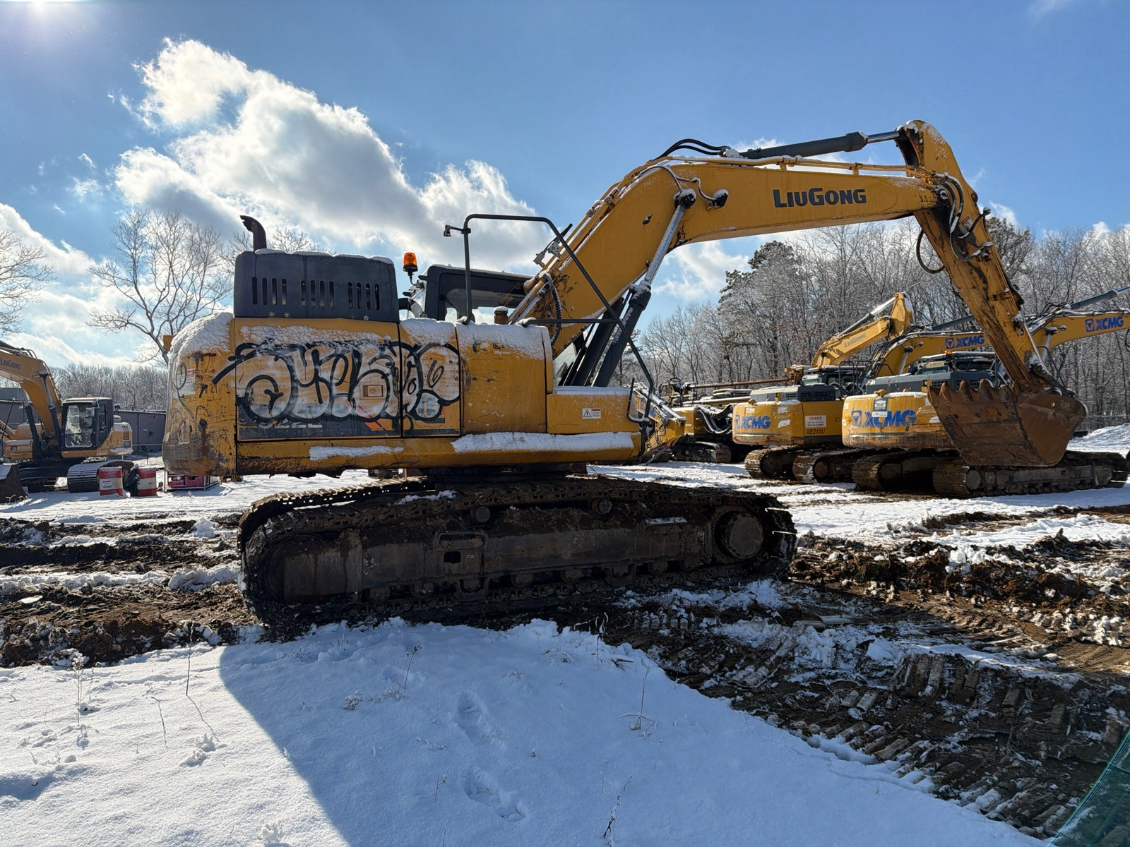 Used LiuGong Excavator CLG922E