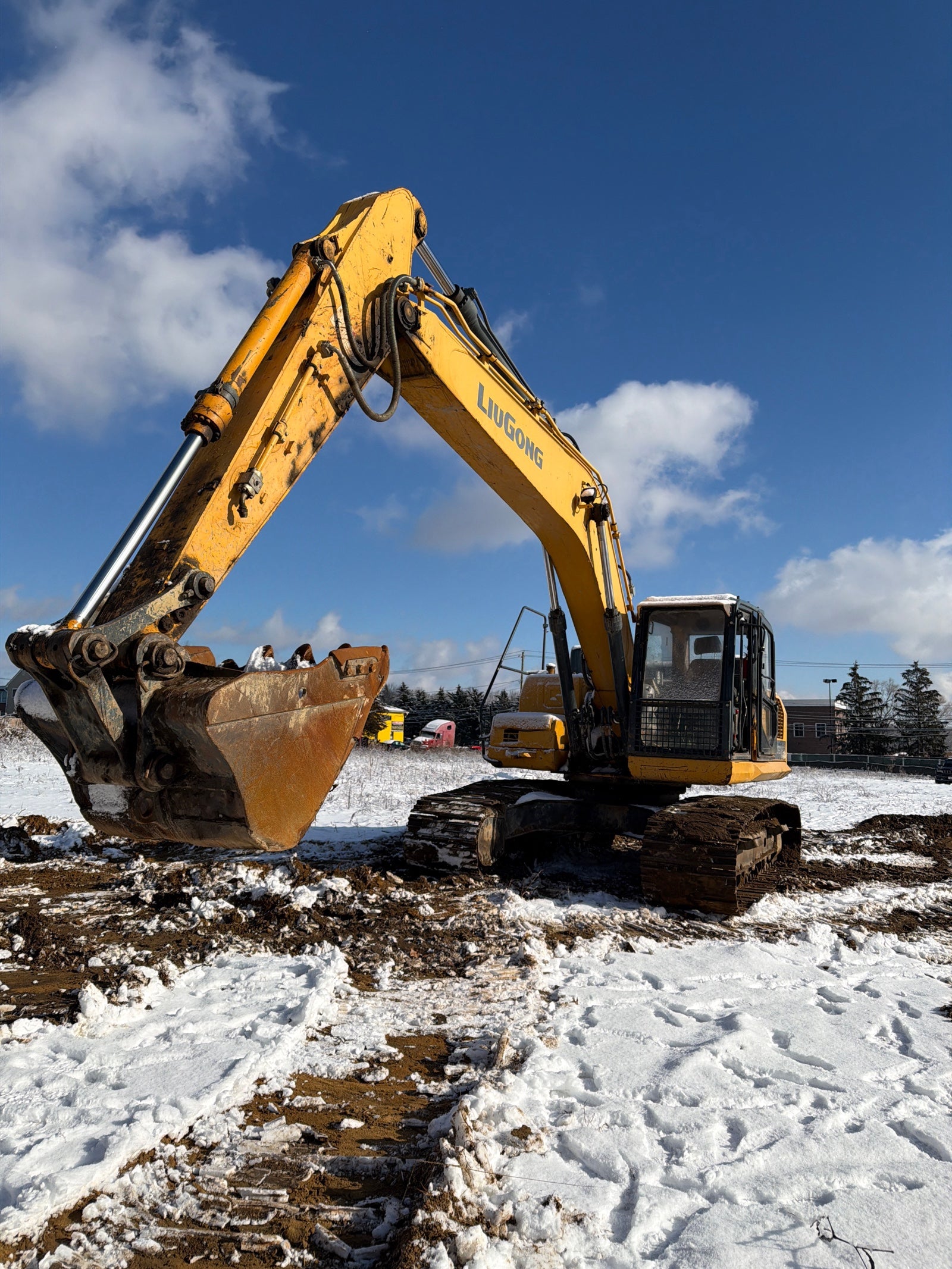 Used LiuGong Excavator CLG922E