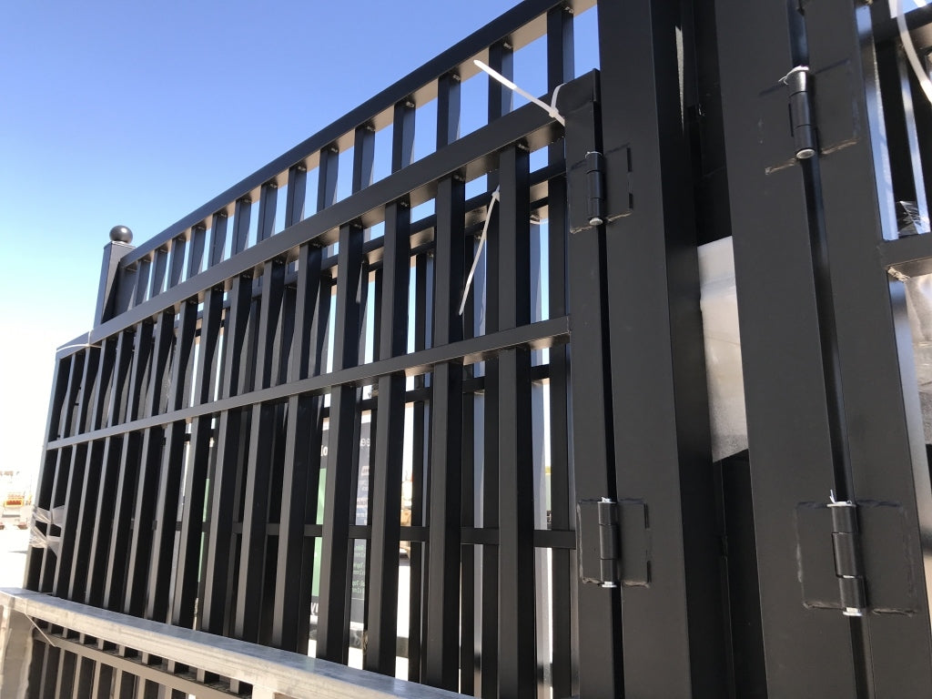 Unused 20ft Farm Metal Driveway Gate (MSRP: $2,490)