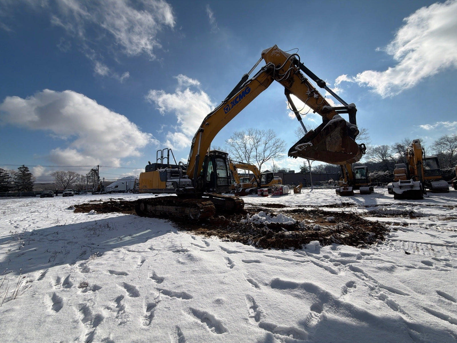 Used 2019 XuGong Excavator XCMG210U